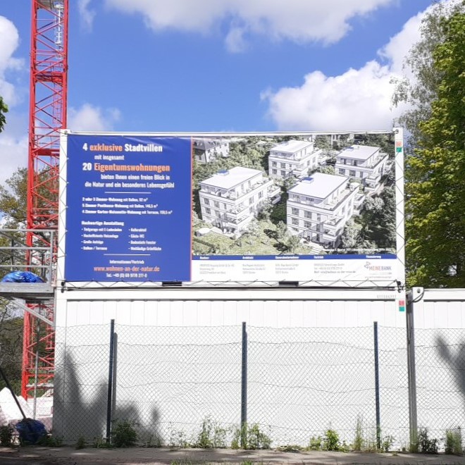 Berlin Bauschild Center Containerbanner 003